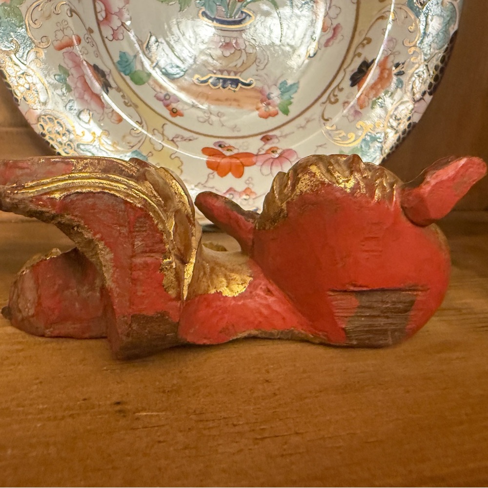Antique Chinese Gilt Wood Foo Dog Temple Fragment - Picture 9 of 10